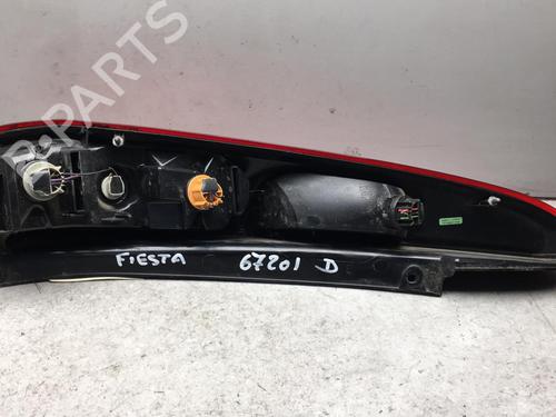 Used Right taillight FORD FIESTA V (JH_, JD_) 1.4 TDCi (68 hp) 25532831