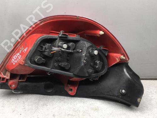 Used Right taillight RENAULT CLIO III (BR0/1, CR0/1) 1.5 dCi (BR17, CR17) (86 hp) 25576570