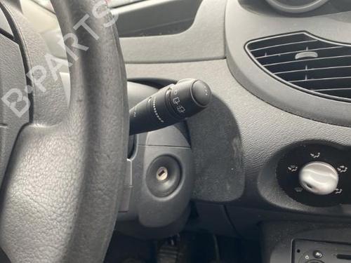 Front right seatbelt RENAULT TWINGO II (CN0_) 1.5 dCi 75 | BP25528743I25  - Image 26
