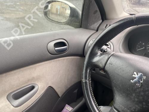 Højre baglygte PEUGEOT 206 Hatchback (2A/C) 1.6 16V | BP25580961C35 