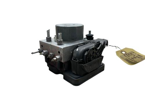 Used ABS pump ABS pump DACIA SANDERO II 1.0 SCe 75 (B8JC, B8JD, B8NC) (73 hp) 25563172 25563172