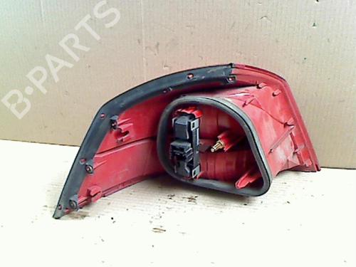 Used Right taillight RENAULT VEL SATIS (BJ0_) 2.2 dCi (BJ0E, BJ0F) (150 hp) 25516749