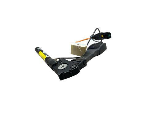 Pretensionatore anteriore destro Pretensionatore anteriore destro OPEL ZAFIRA / ZAFIRA FAMILY B (A05) 1.7 CDTI (M75) (125 hp) 37458547 37458547