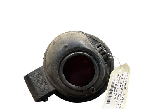 fuel-flap-fiat-grande-punto-199_-2005-25499233 main image