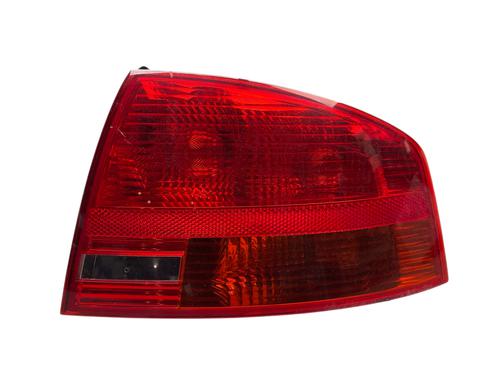 Højre baglygte AUDI A4 B7 (8EC) 1.9 TDI (116 hp) 25579781