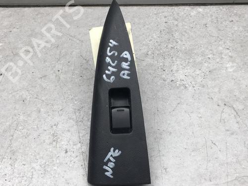 Used Right rear window switch NISSAN NOTE (E11, NE11) 1.5 dCi (86 hp) 25538929