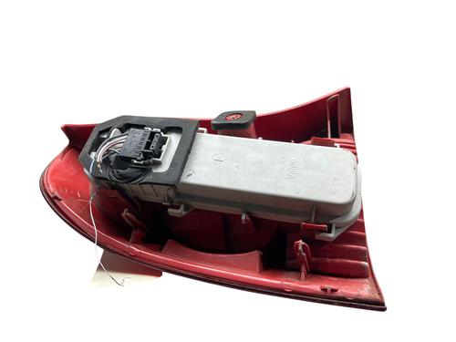 Left taillight RENAULT CLIO II (BB_, CB_) 1.2 16V (BB05, BB0W, BB11, BB27, BB2T, BB2U, BB2V, CB05,... | BP31069082C34