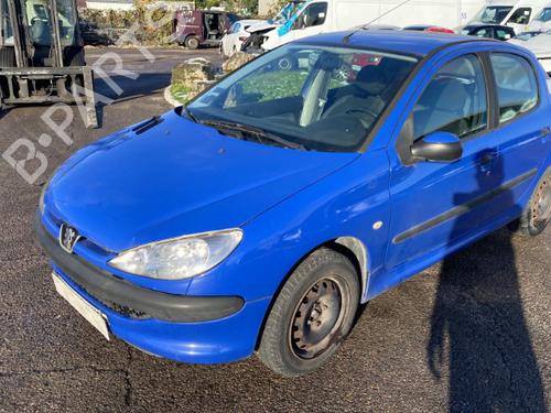 Zderzak przedni PEUGEOT 206 Hatchback (2A/C) 1.4 i | BP25568026C7 