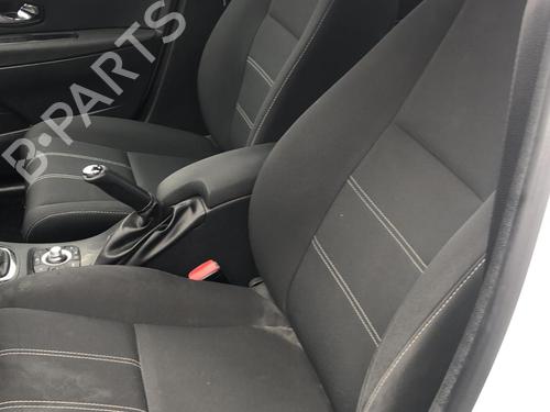 Headrest RENAULT MEGANE III Hatchback (BZ0/1_, B3_) 1.5 dCi (BZ1G, BZ1W, BZ0R) | BP25521822I31  - Image 24