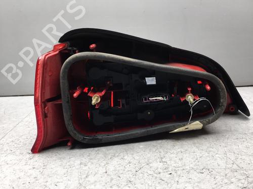 Used Right taillight Right taillight 25561788 25561788