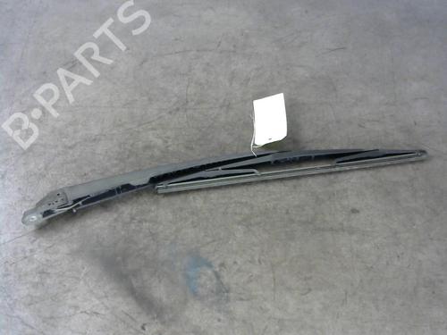 Used Front windshield wiper arm PEUGEOT 306 Hatchback (7A, 7C, N3, N5) 2.0 HDI 90 (90 hp) 25583864