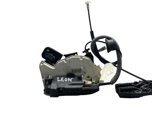 Højre fortil lås SEAT LEON (5F1) 1.6 TDI (105 hp) 25569478
