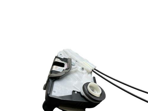 Front right lock TOYOTA YARIS (_P13_) 1.5 Hybrid (NHP130_, NHP130) | BP25511490C97 