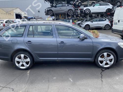Left front window switch SKODA OCTAVIA II Combi (1Z5) 1.6 TDI | BP25575145I27 - Image 6