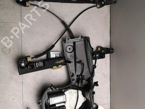 Rudehejsemekanisme ventre foran SEAT LEON (1P1) 1.6 TDI | BP25561745C22 