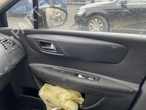 Bilradio CITROËN C4 I (LC_) 1.6 HDi | BP25551633E6 