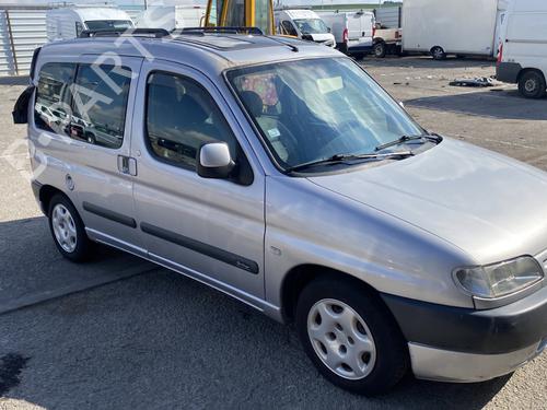 Høyre bak utvendig håndtak CITROËN BERLINGO / BERLINGO FIRST Box Body/MPV (M_) 1.9 D 70 (MBWJZ, MCWJZ) | BP29851376C130