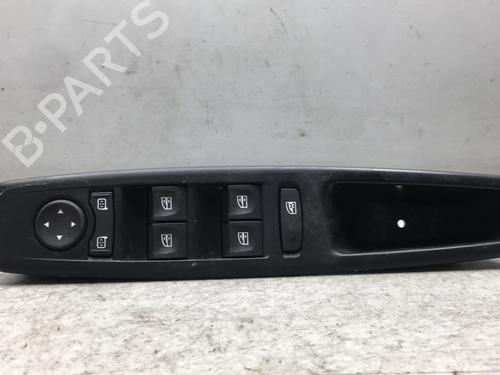 Venstre Foran elrute bryter RENAULT MEGANE III Hatchback (BZ0/1_, B3_) 1.5 dCi (BZ09, BZ0D, BZ1W, BZ29, BZ14) (110 hp) 25557436
