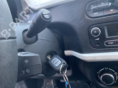 Right front window switch RENAULT TWINGO III (BCM_, BCA_) 1.0 SCe 70 | BP31584587I26 - Image 7