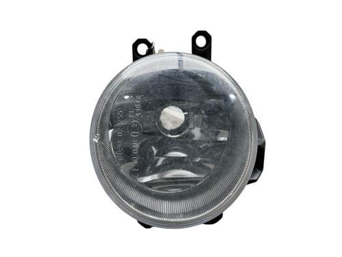 right-front-fog-light-peugeot-108-2014-26614806 main image