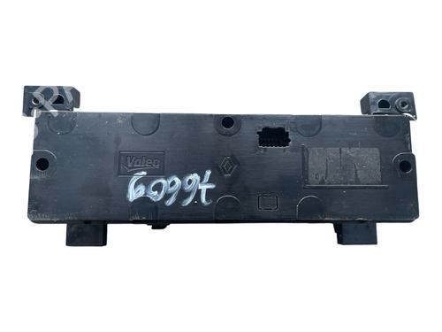 climate-control-renault-trafic-iii-van-fg_-2014-36953280 main image