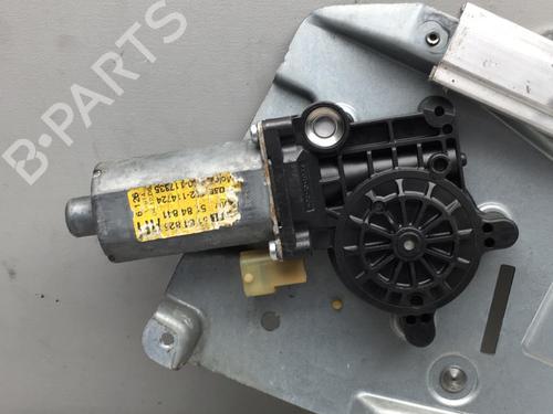 Used Front right window mechanism Front right window mechanism SAAB 9-5 (YS3E) 1.9 TiD (150 hp) 25555002 25555002