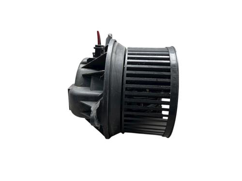 Heater blower motor RENAULT MEGANE I Classic (LA0/1_) 1.4 16V (LA0D, LA1H, lA0W, LA10) | BP29411669M62