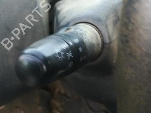 Høyre foran beltestrammer NISSAN X-TRAIL I (T30) 2.2 Di 4x4 | BP25552651C88 