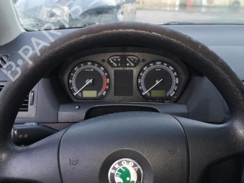 Faro izquierdo SKODA FABIA I Combi (6Y5) 1.4 TDI | BP25536581C28 