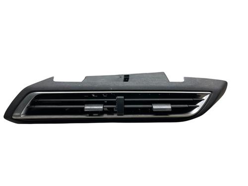 Grille d'aération PEUGEOT 3008 II SUV (MC_, MR_, MJ_, M4_) 1.5 BlueHDi 130 (131 hp) 26684001