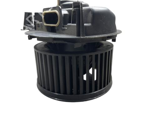 Varmeblæser Varmeblæser RENAULT MODUS / GRAND MODUS (F/JP0_) 1.5 dCi 75 (75 hp) 30390426 30390426