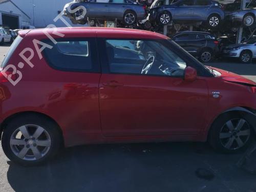 Bremselys SUZUKI SWIFT III (MZ, EZ) 1.3 DDiS (RS413D) | BP25519572L11  - Image 8