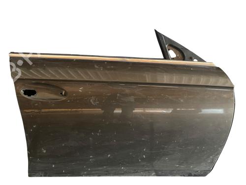 Used Right front door MERCEDES-BENZ CLS (C219) CLS 320 CDI (219.322) (224 hp) 25513504