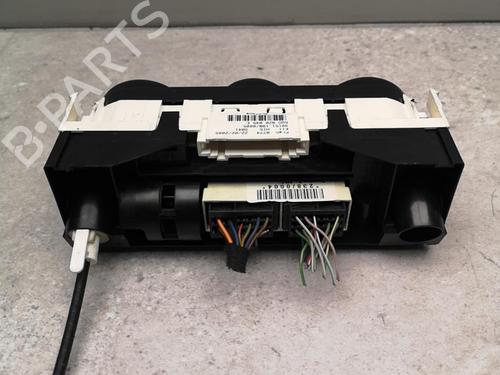 Commande Chauffage VW POLO (9N_, 9A_) 1.2 (54 hp) 25578589