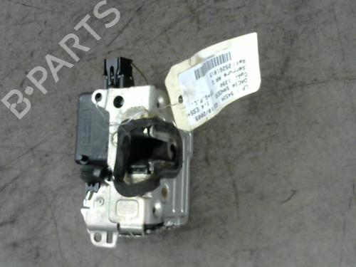 Used Rear left lock DACIA SANDERO 1.4 (BS0C, BS0A, BS0G, BS1F, BS0E) (75 hp) 25577588