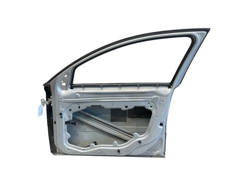 right-front-door-volvo-v50-545-2003-2004-2005-2006-2007-2008-2009-2010-2011-2012-25580212 main image