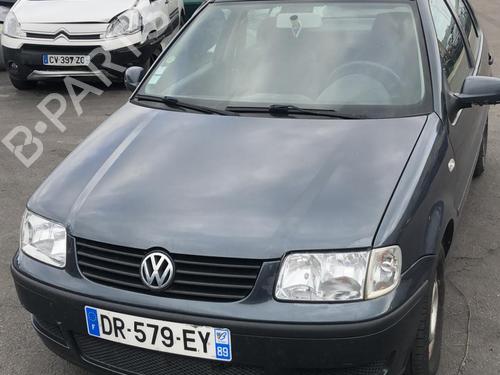 Windscreen washer tank VW POLO (6N2) 1.4 | BP25581926C113 