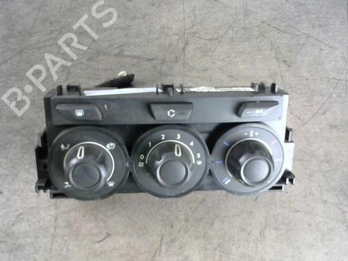 Used Climate control CITROËN C3 II (SC_) 1.4 HDi 70 (SC8HZC, SC8HR0, SC8HP4) (68 hp) 25560409