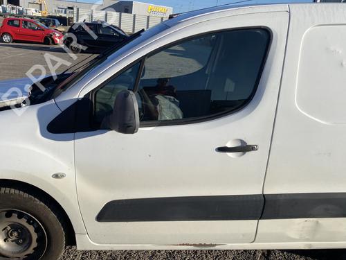 Fuse box PEUGEOT PARTNER Box Body/MPV 1.6 HDi | BP32752988E1 - Image 17