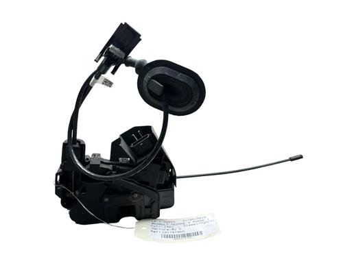 front-right-lock-renault-megane-iv-hatchback-b9amn_-2015-25527554 main image