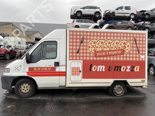 Left front indicator PEUGEOT BOXER Platform/Chassis (ZCT_) 2.5 D | BP25570684C32 