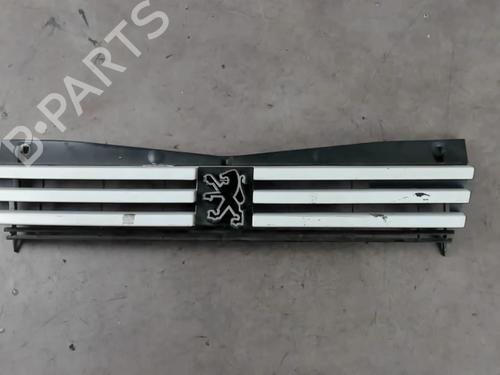 Used Grille PEUGEOT 205 II (20A/C) 1.7 Diesel (60 hp) 25552744