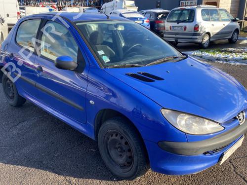 Zderzak przedni PEUGEOT 206 Hatchback (2A/C) 1.4 i | BP25568026C7 