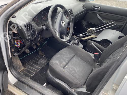 Venstre forlygte VW GOLF IV (1J1) 1.6 | BP25530543C28 