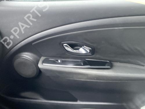 Fuse box RENAULT MEGANE III Hatchback (BZ0/1_, B3_) 1.5 dCi (BZ09, BZ0D, BZ1W, BZ29, BZ14) | BP32505465E1  - Image 6