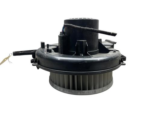 Motor calefaccion VW POLO (6N2) 1.4 TDI (75 hp) 25579091