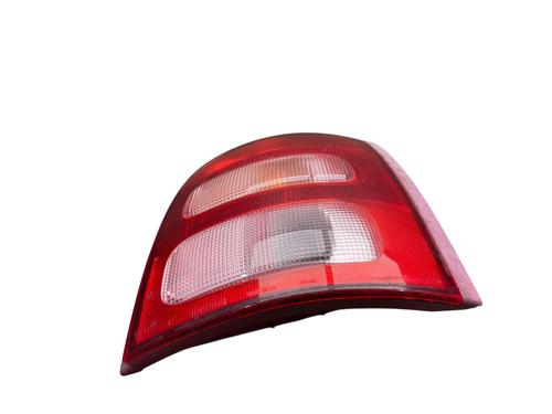 Used Right taillight Right taillight 28576827 28576827