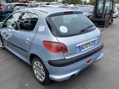 Tågelys PEUGEOT 206 Hatchback (2A/C) 1.4 i | BP25574584C37 