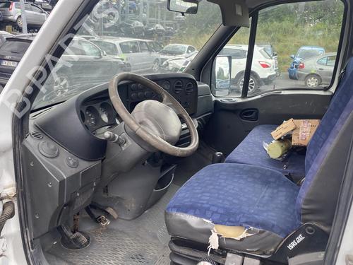 Left front indicator IVECO DAILY III Van 35 C 12 V, 35 S 12 V (AGKA43A2, AGKB43A2, AGKB46A2,... | BP25546459C32  - Image 20