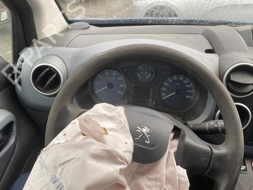 Instrument cluster PEUGEOT PARTNER Tepee 1.6 HDi | BP25757632C47 - Image 17
